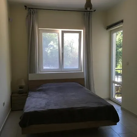 Prcanj Apartament *
